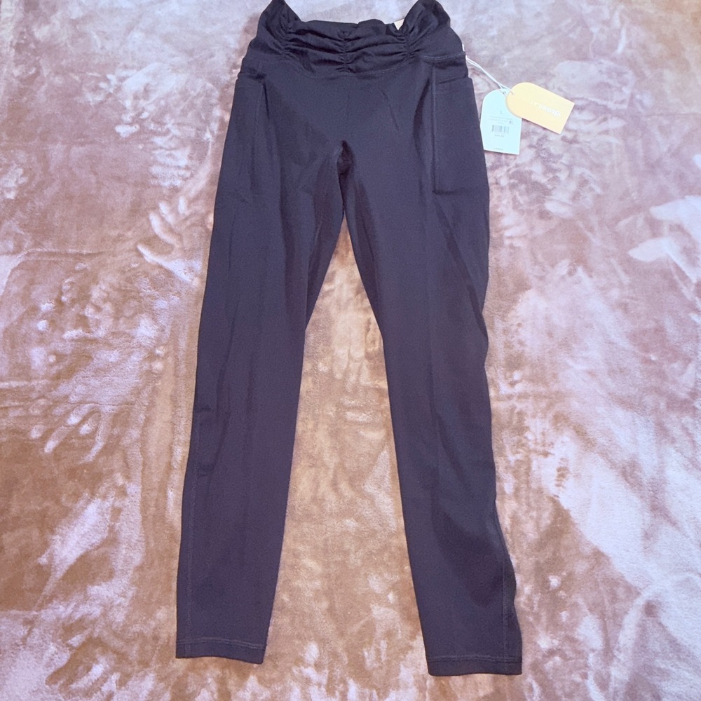 Blogilates Ruched Waist Leggings Women L Black NEW High Waisted Side Pockets